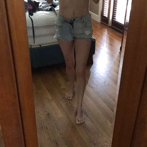 Sexy cutof KENDALL AND KYLIE jean shorts!